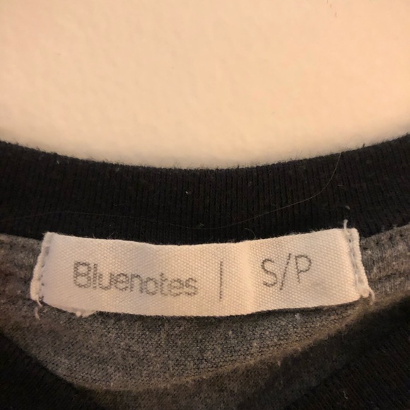 Cropped t-shirt - Picture 2 of 2